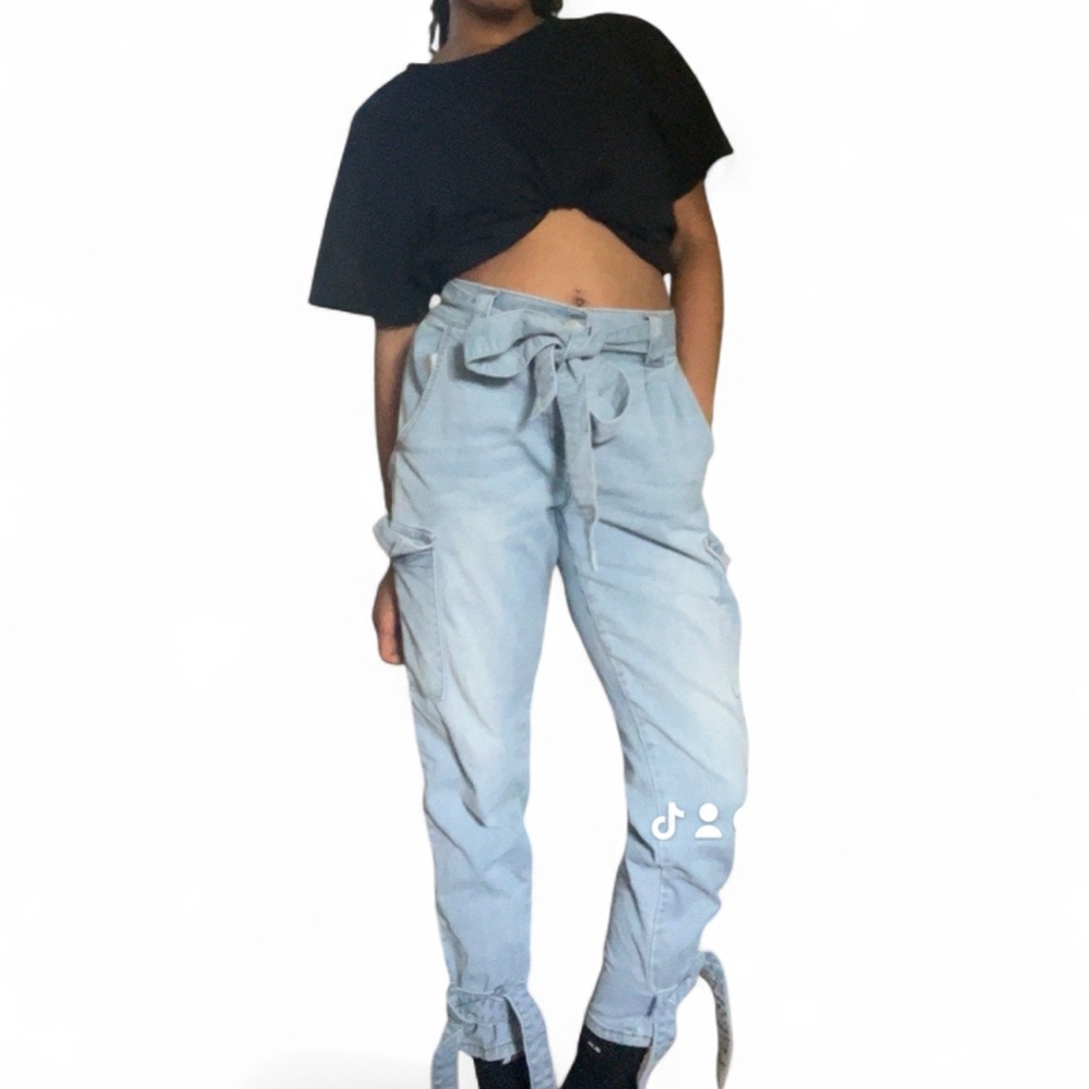 Almost Famous Blue Ankle Cropped Jeans